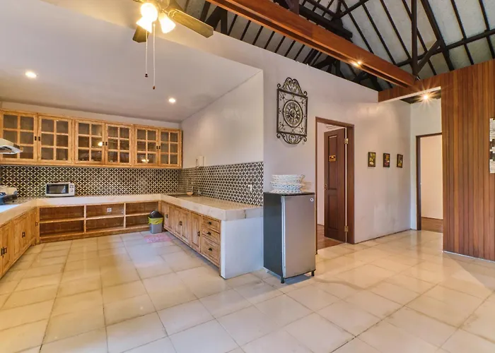 Miko Villa *